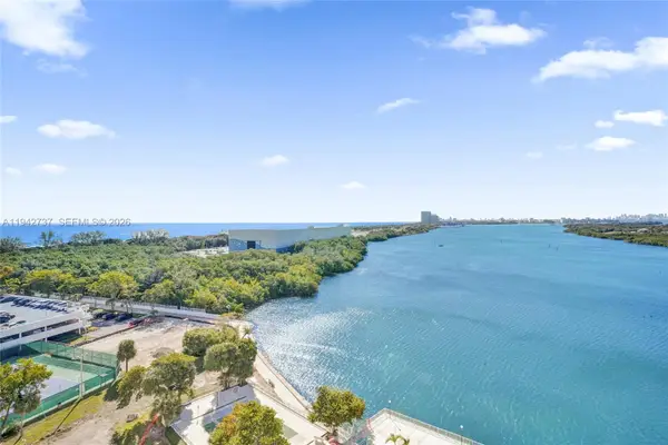 300 Bayview Dr #1110, Sunny Isles Beach, FL 33160