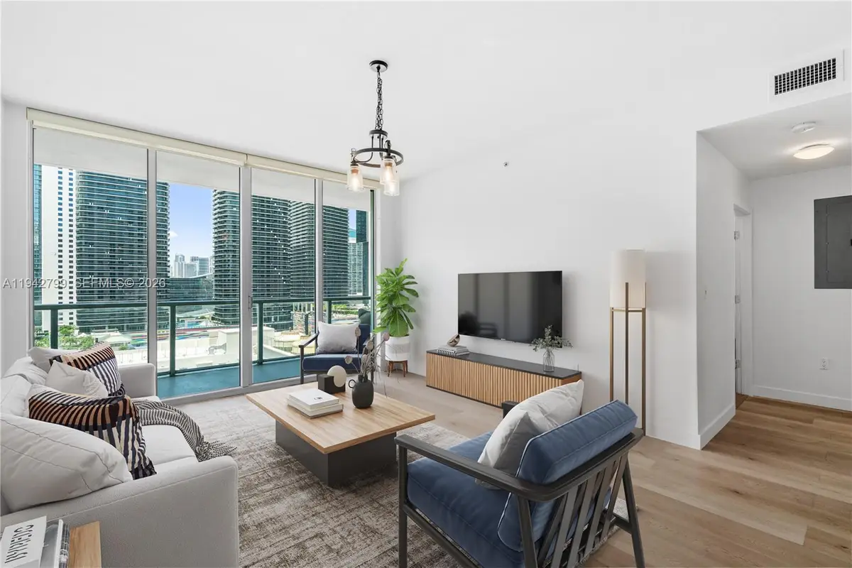 1111 SW 1st Ave #2222-N, Miami, FL 33130 - Image #1