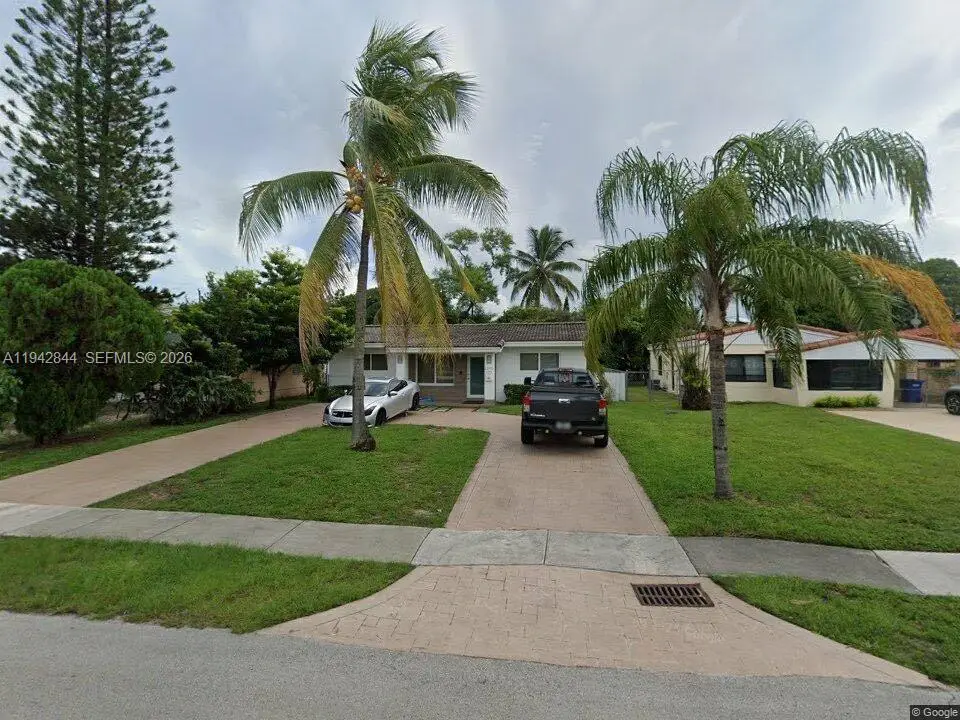 1540 NE 173rd St, North Miami Beach, FL 33162 - Image #1