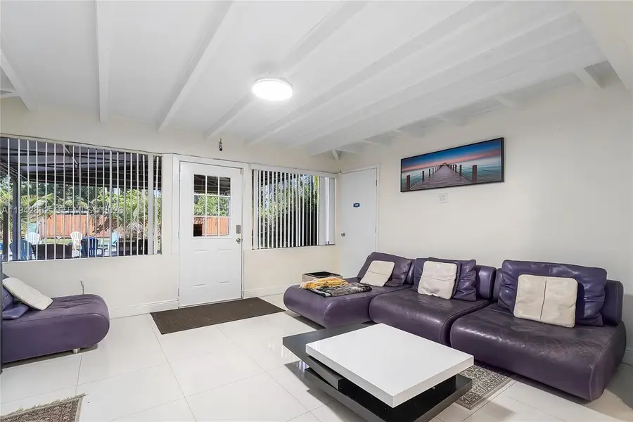 13521 NE 1st Ave, Miami, FL 33161 - Image #3