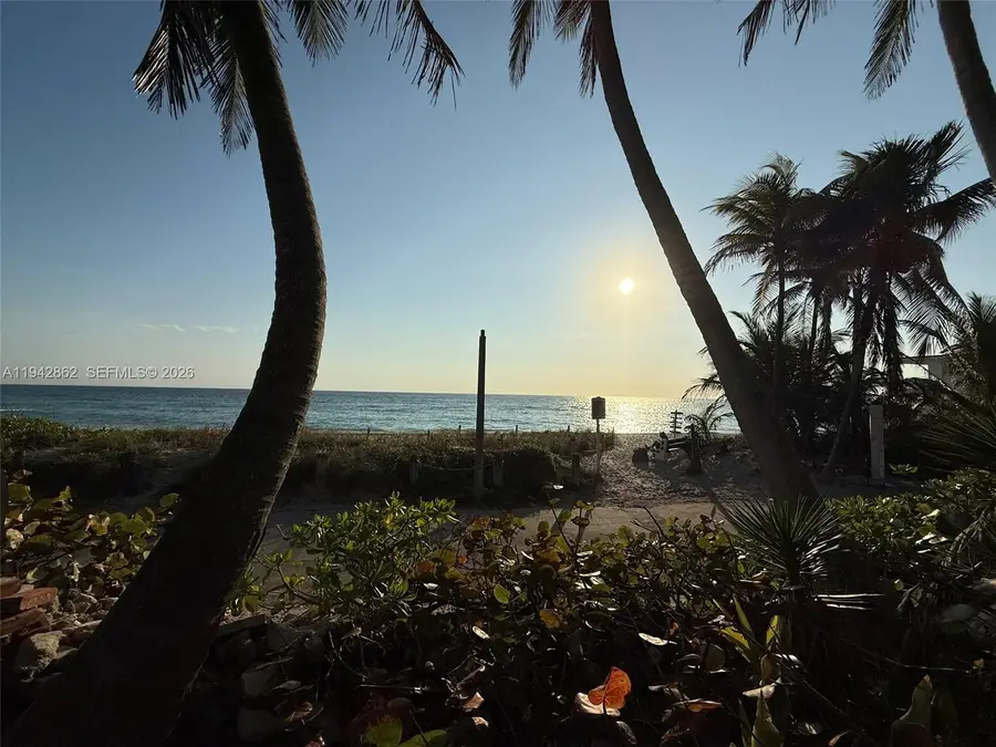 5784 N Surf Rd, Hollywood, FL 33019 - Image #3