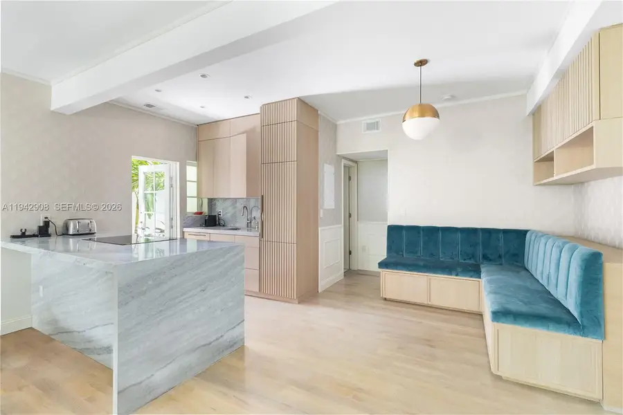 1207 Meridian Ave #7, Miami Beach, FL 33139 - Image #2