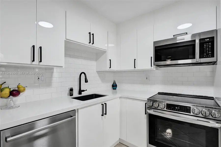 1849 S Ocean Dr #408, Hallandale Beach, FL 33009 - Image #2