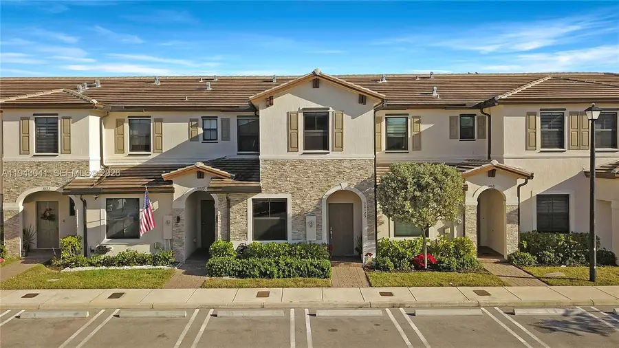 10125 SW 228th Ter, Miami, FL 33190 - Image #2