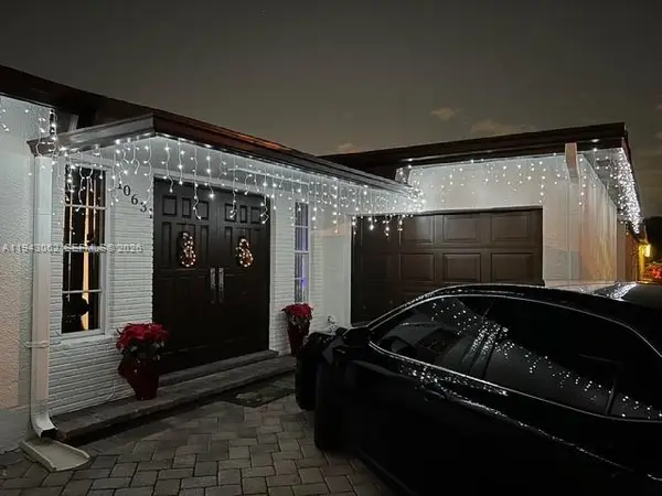 10631 NW 28th St, Sunrise, FL 33322