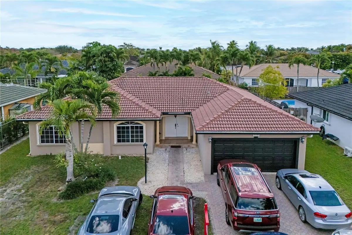 15330 SW 170th Ter, Miami, FL 33187 - Image #1