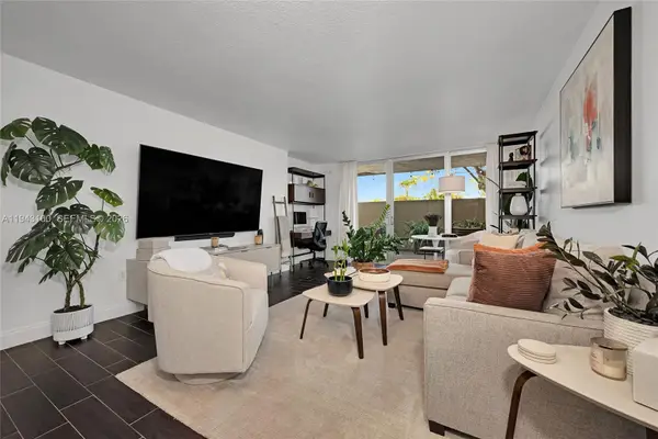 10875 SW 112th Ave #118, Miami, FL 33176