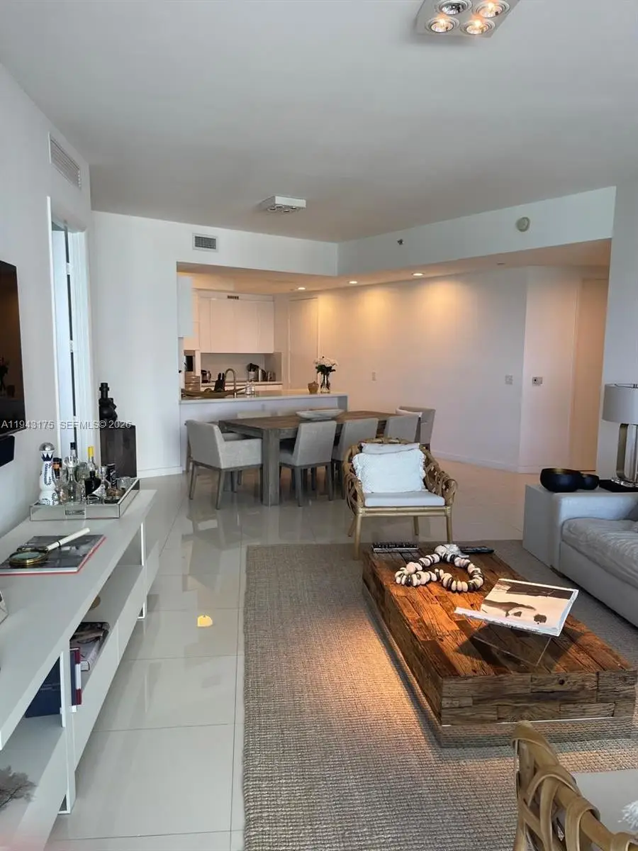 15811 Collins Ave #803, Sunny Isles Beach, FL 33160 - Image #3