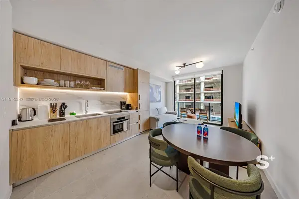 11 NE 6th St #2903, Miami, FL 33132