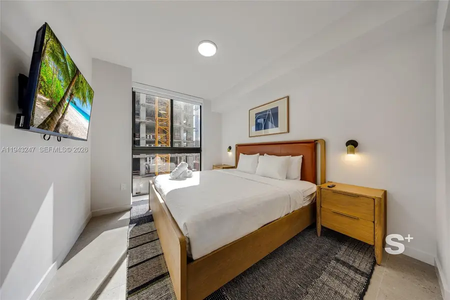 11 NE 6th St #2903, Miami, FL 33132 - Image #2