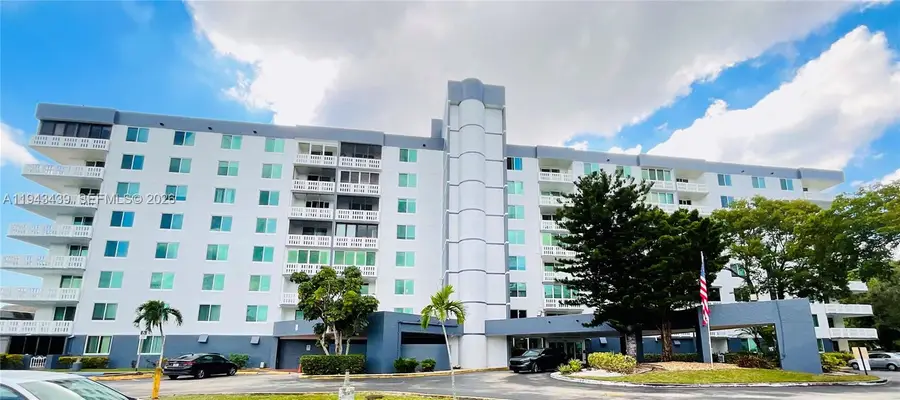 919 Hillcrest Dr #304, Hollywood, FL 33021 - Image #3