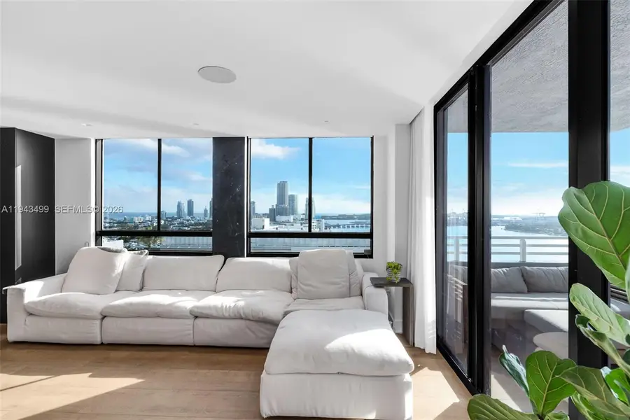 1330 West Ave #2708, Miami Beach, FL 33139 - Image #3