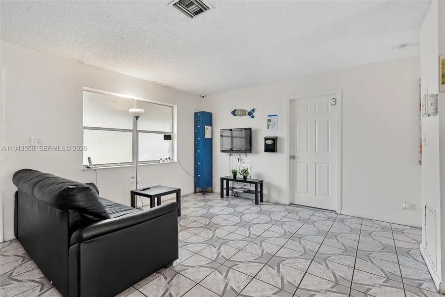 1112 NE 5th Ave, Fort Lauderdale, FL 33304 - Image #3