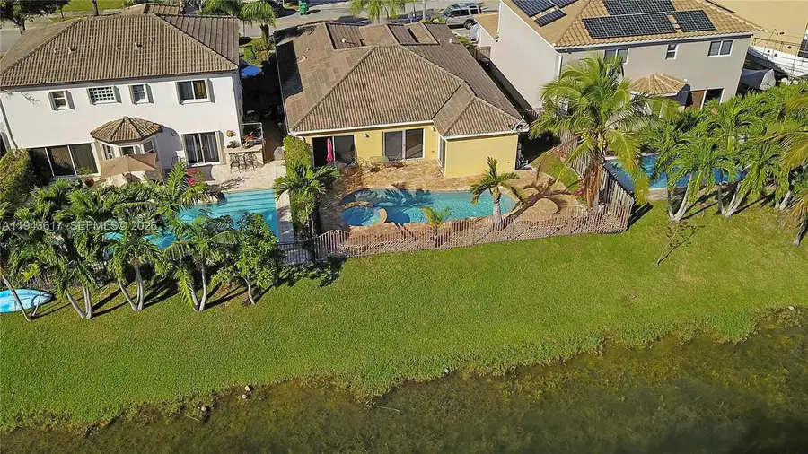 21055 SW 89th Pl, Cutler Bay, FL 33189 - Image #3