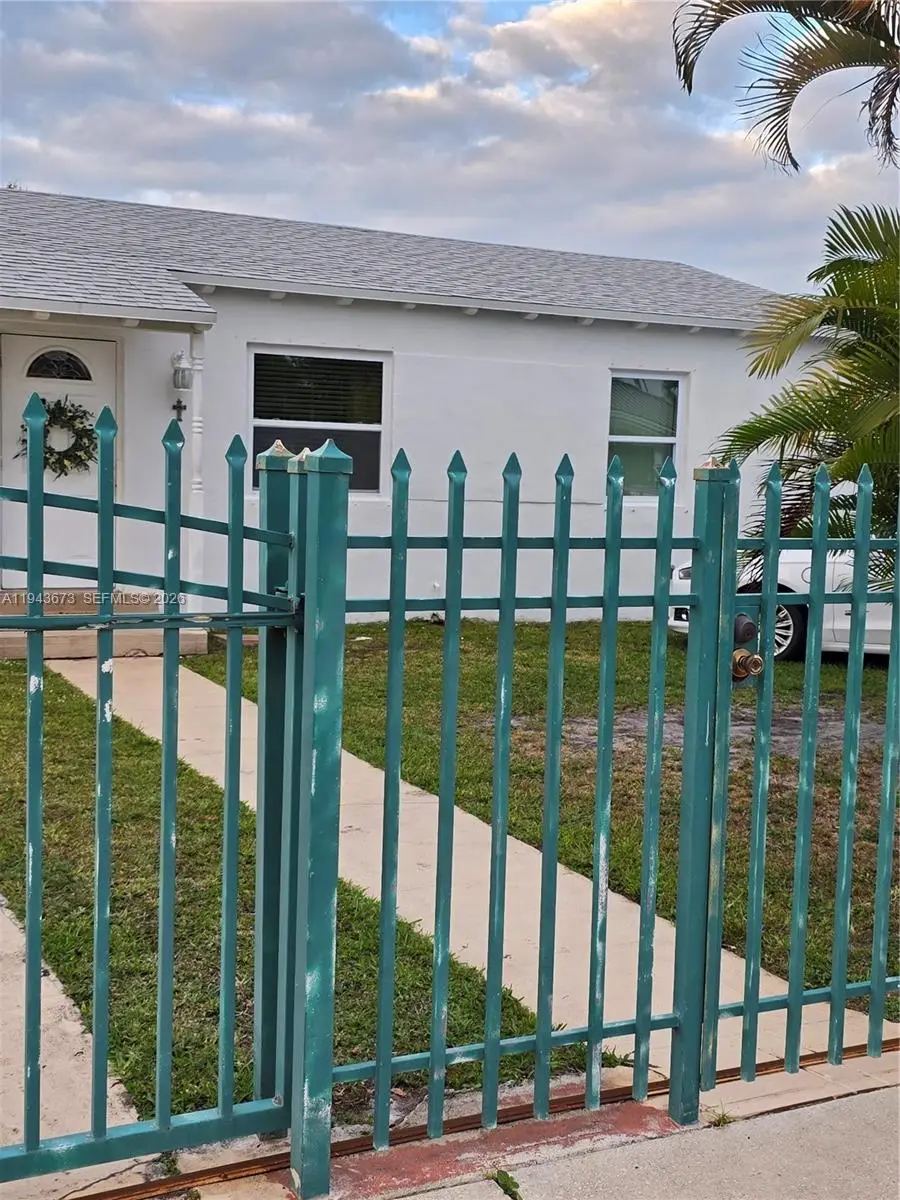 Address Withheld By Seller, Miami, FL 33144 - Image #1