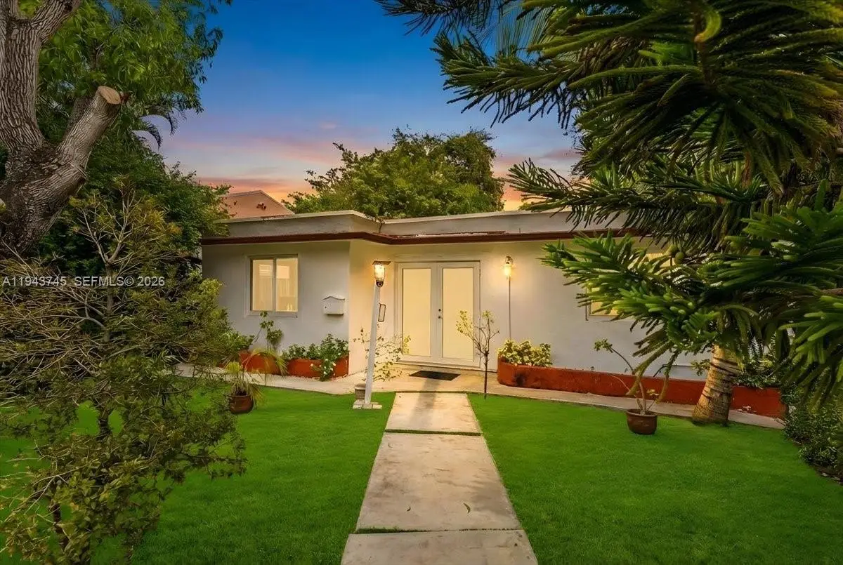 321 SW 19th Rd, Miami, FL 33129 - Image #1