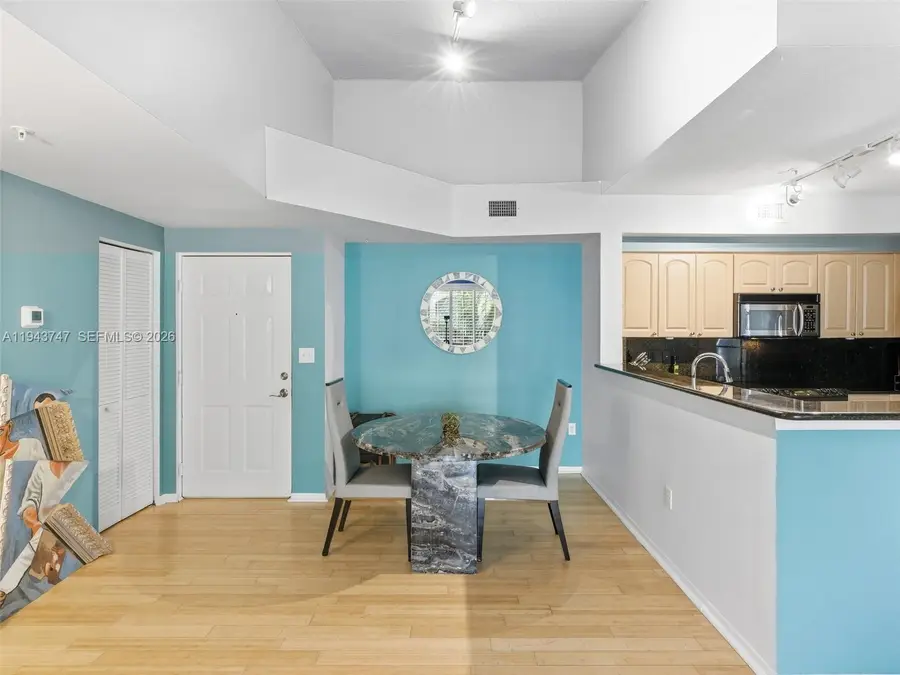 6861 SW 44th St #304, Miami, FL 33155 - Image #3