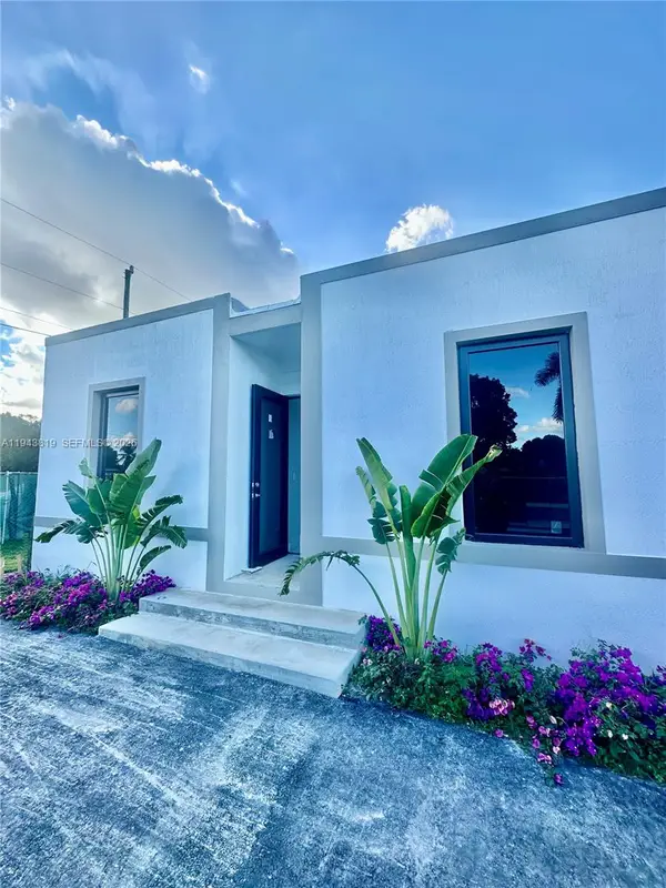 1230 NW 5th Ct, Florida City, FL 33034