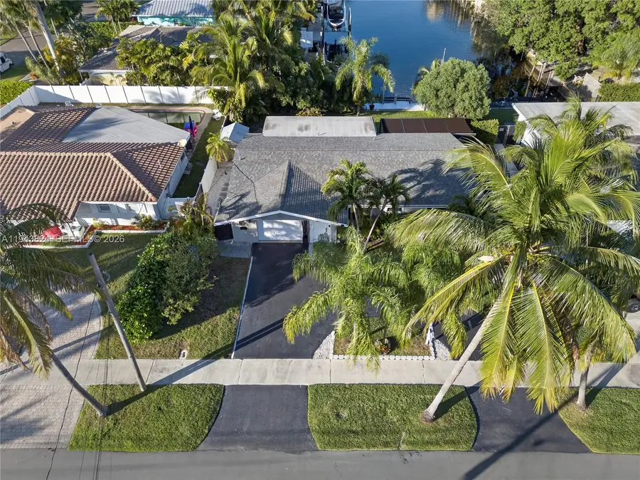 371 SE 3rd St, Pompano Beach, FL 33060 - Image #2