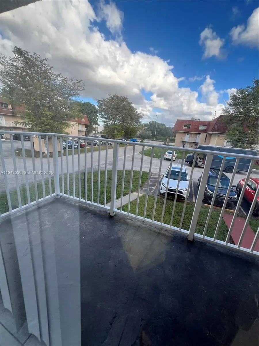 260 NW 107th Ave #212, Miami, FL 33172 - Image #2