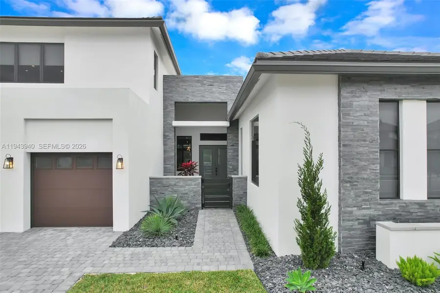 5765 SW 104th Ter, Cooper City, FL 33328 - Image #3