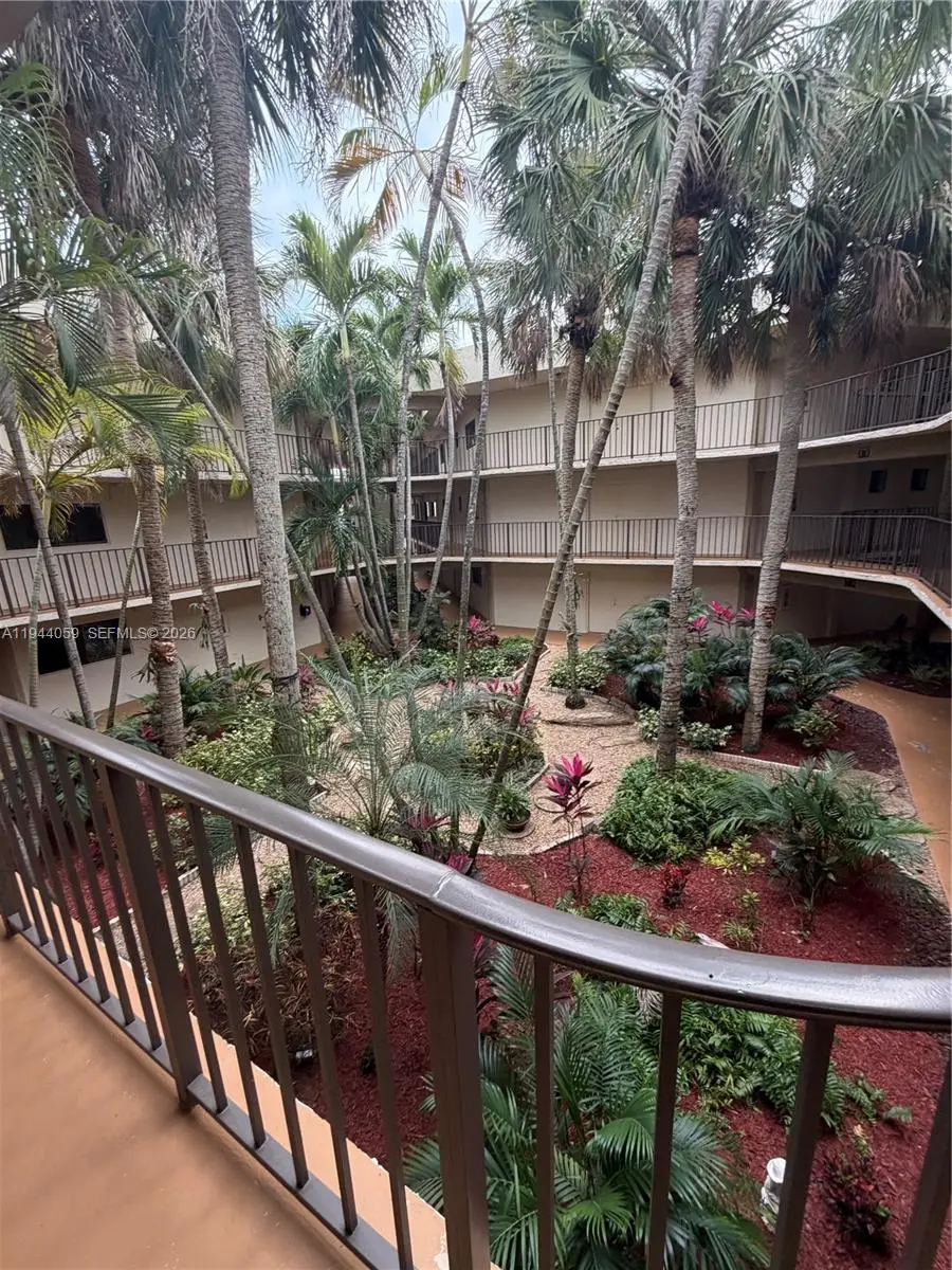 8015 SW 107th Ave #213, Miami, FL 33173 - Image #3