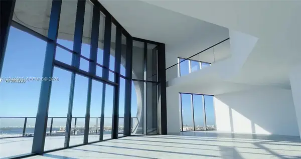 1000 Biscayne Blvd #TH 1201, Miami, FL 33132