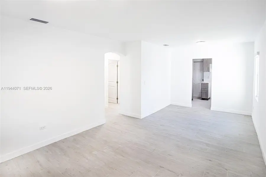 2620 SW 9th St, Miami, FL 33135 - Image #3