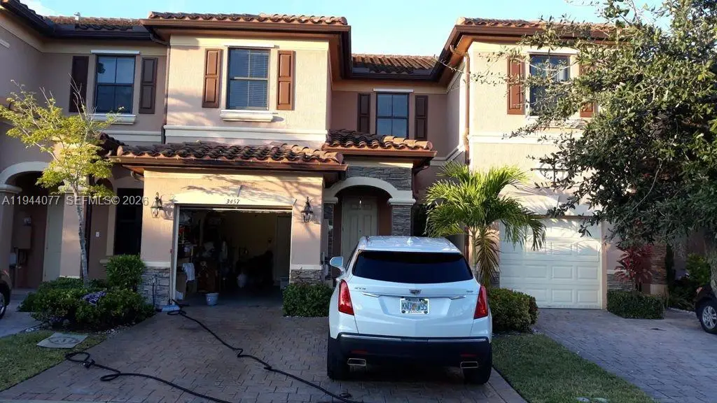 3457 W 89th Ter #3457, Hialeah, FL 33018 - Image #1