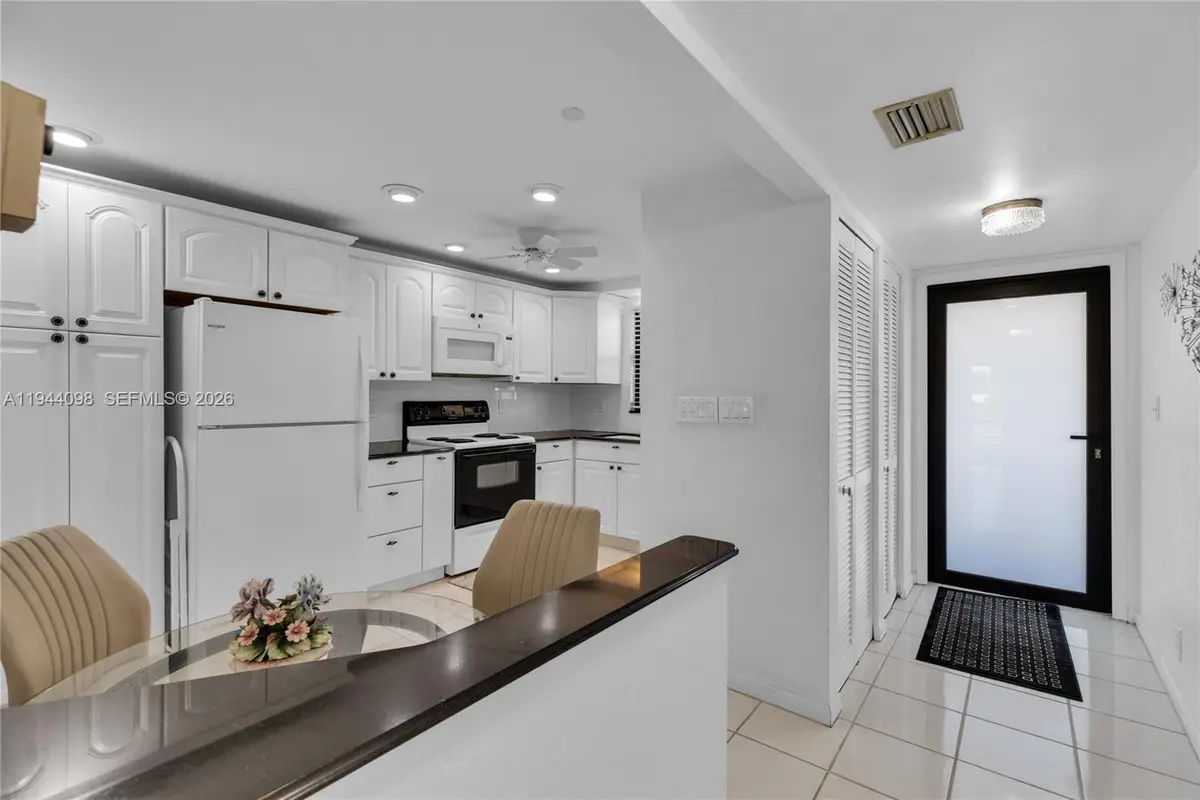 2430 Deer Creek Country Club Blvd #206-2, Deerfield Beach, FL 33442 - Image #1