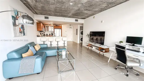 3250 NE 1st Ave #1110, Miami, FL 33137