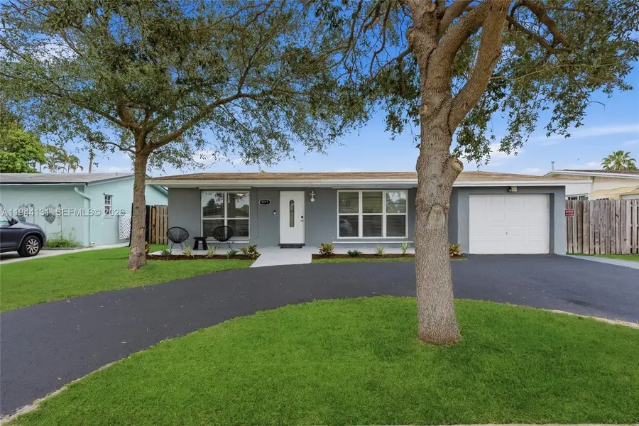 9771 NW 24th Pl, Sunrise, FL 33322 - Image #3