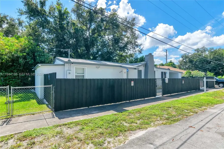 9398 NW 4th Ave, Miami, FL 33150 - Image #2