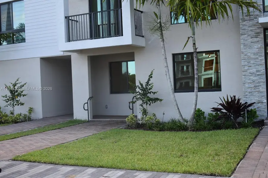 4640 NW 84th Ave #16, Doral, FL 33166 - #2