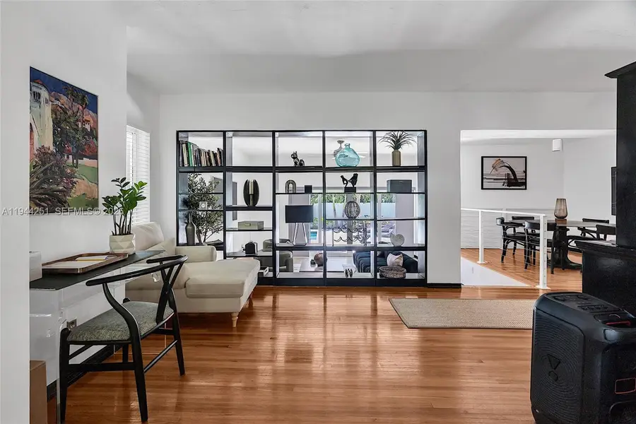 660 NE 121st St, Biscayne Park, FL 33161 - #3