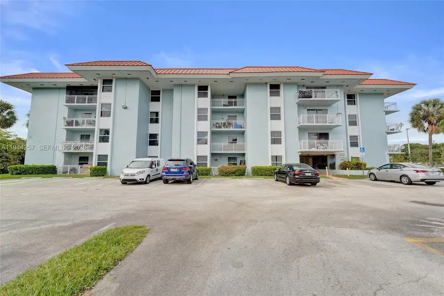 505 S Pine Island Rd #405B, Plantation, FL 33324 - Image #3