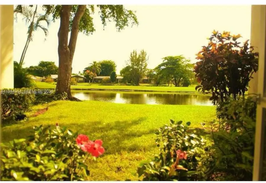 2451 SW 82nd Ave #106, Davie, FL 33324 - Image #2