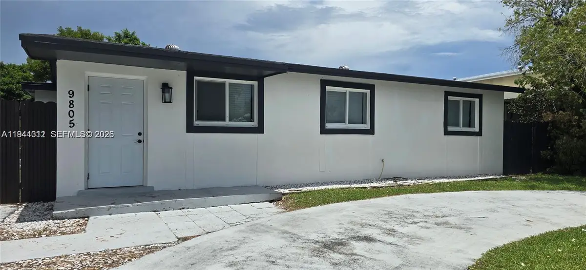 9805 Marlin Rd, Cutler Bay, FL 33157 - Image #1