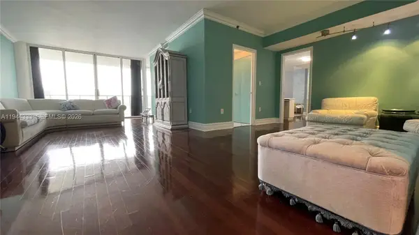 4000 Island Blvd #1105, Aventura, FL 33160