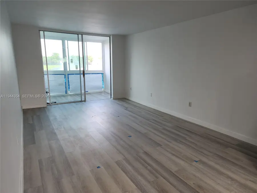 2931 E Sunrise Lakes Dr #205, Sunrise, FL 33322 - Image #2