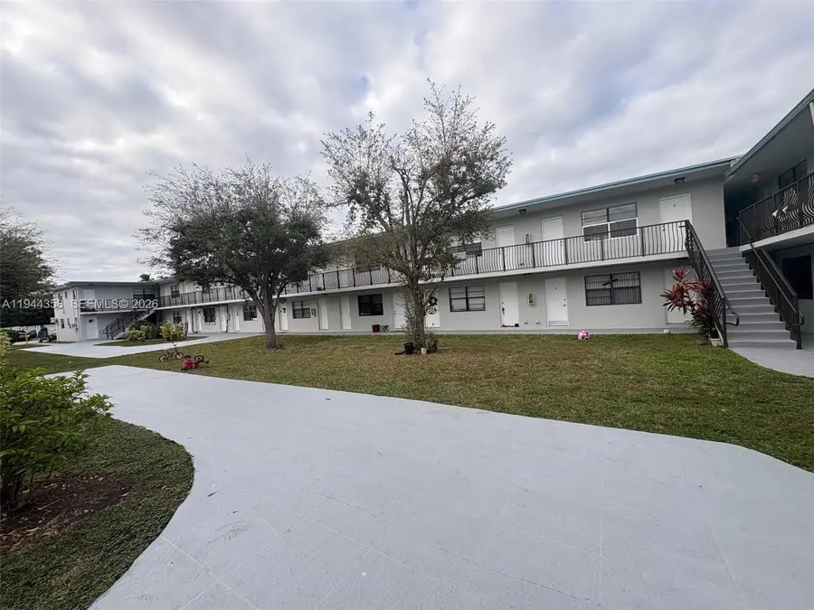 4444 SW 67th Ave #6, Miami, FL 33155 - Image #2