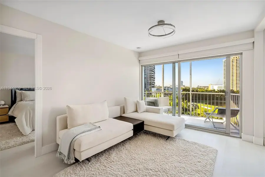 300 Diplomat Pkwy #811, Hallandale Beach, FL 33009 - Image #3