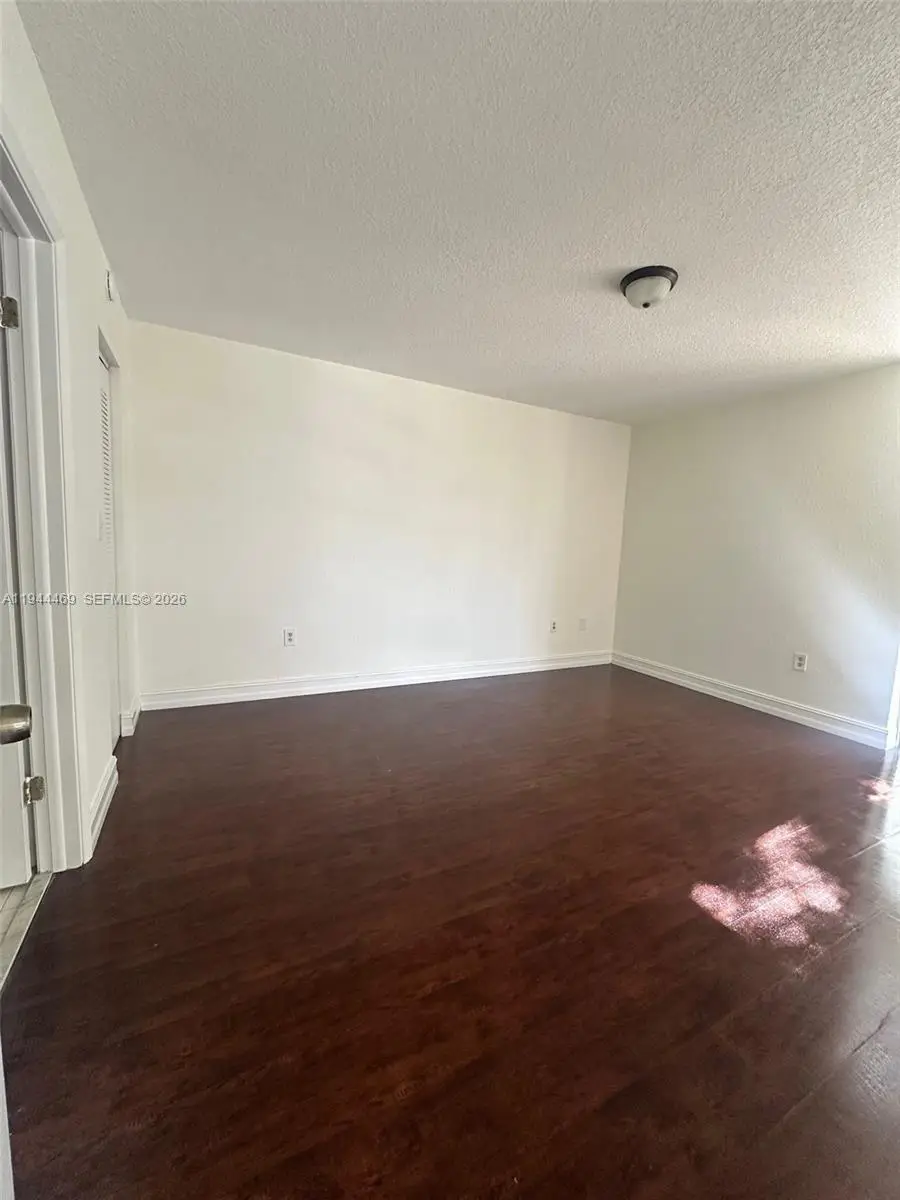 7125 NW 186th St #B208, Hialeah, FL 33015 - Image #3