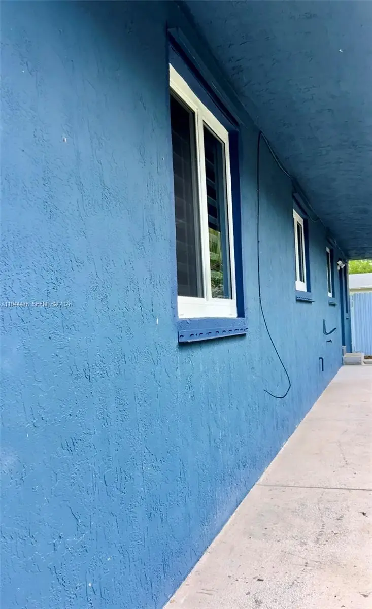 316 N 61st Ave, Hollywood, FL 33024 - Image #3