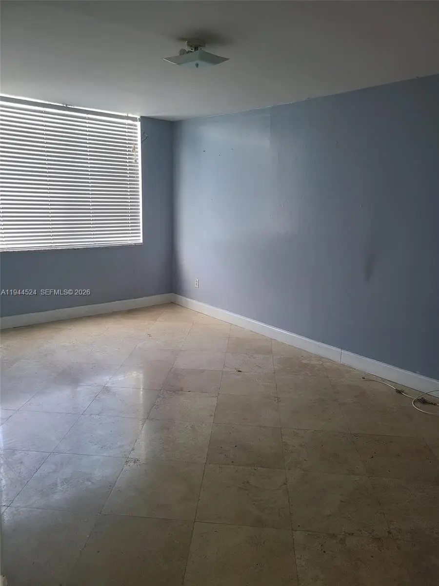 488 NW 165th St Rd #B-408, Miami, FL 33169 - Image #3