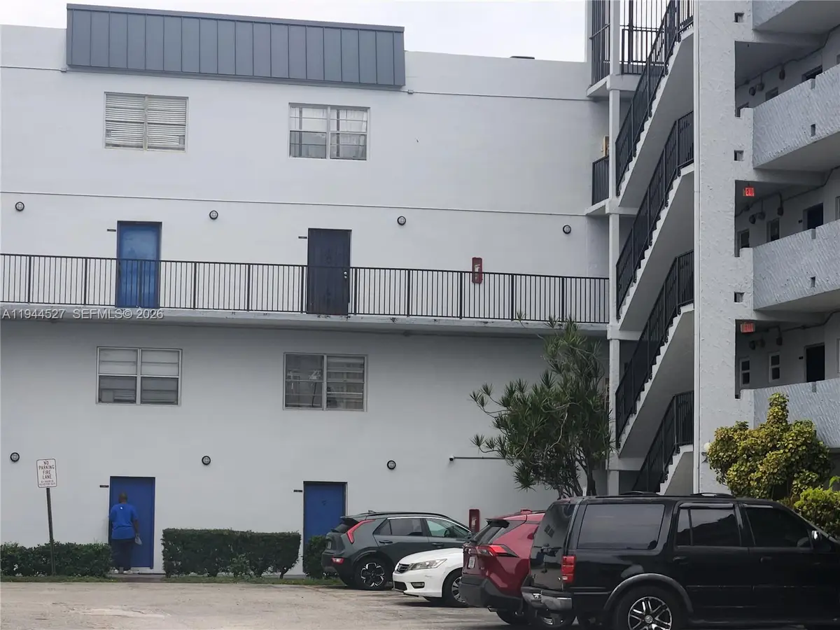 7521 NW 16th St #4306, Plantation, FL 33313 - Image #1