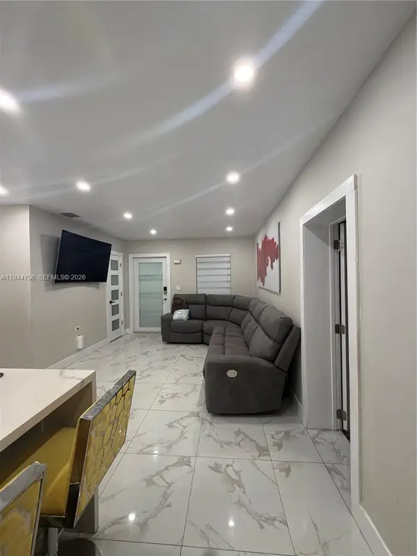 601 NW 187th St, Miami Gardens, FL 33169