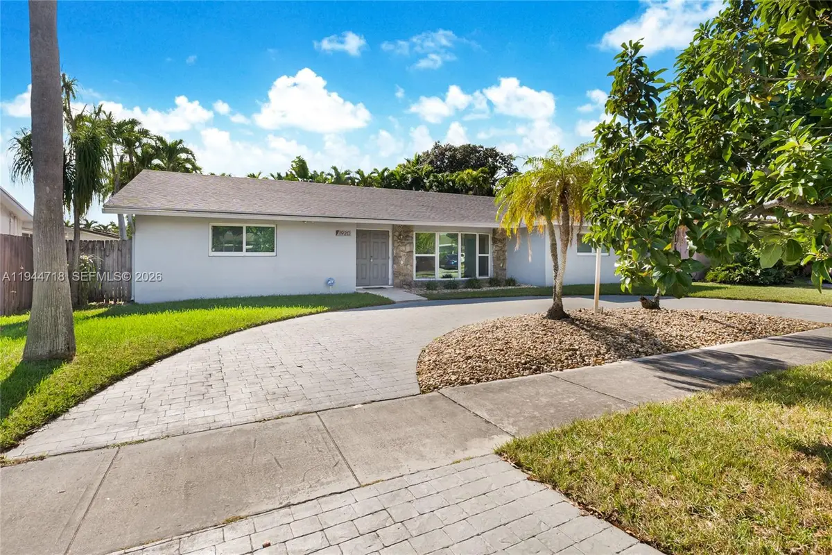 1920 NE 206th Ter, Miami, FL 33179 - #1