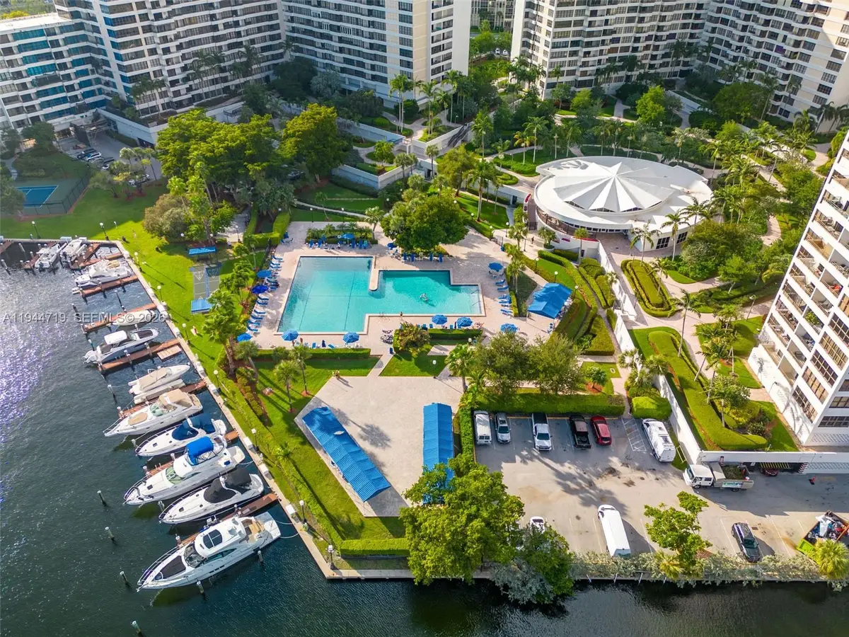 600 Three Islands Blvd #1403, Hallandale Beach, FL 33009 - Image #1