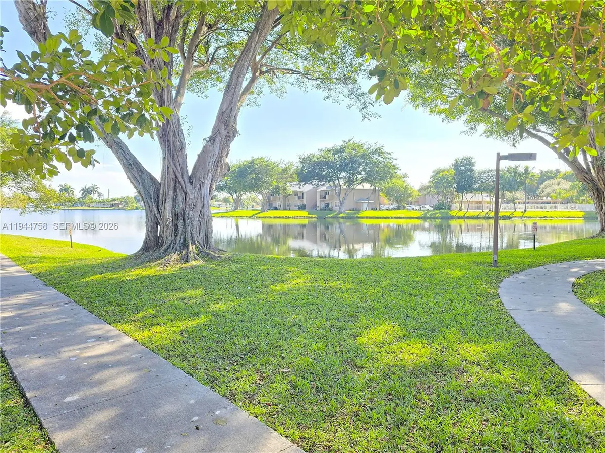 2331 NW 96th Ter #17L, Pembroke Pines, FL 33024 - Image #1